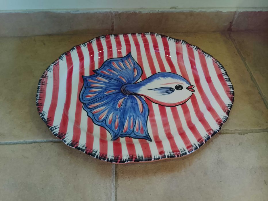 Various Ceramic Pieces457722867315517442