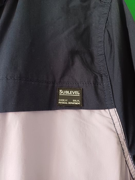 Parker nova tamanho S. 8 euros