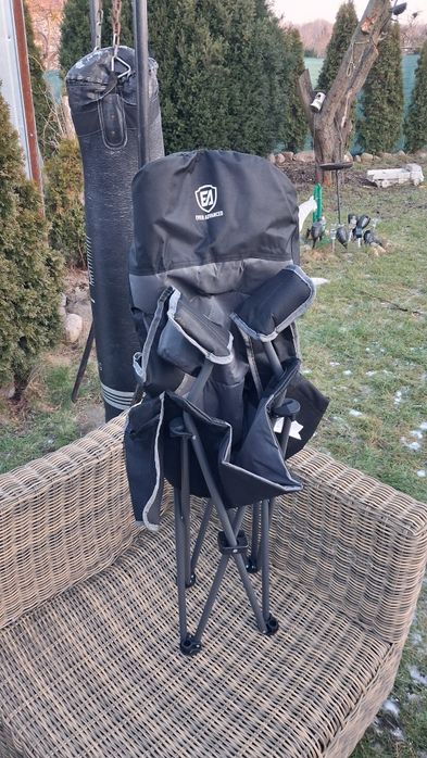 Krzesło kempingowa.Ea