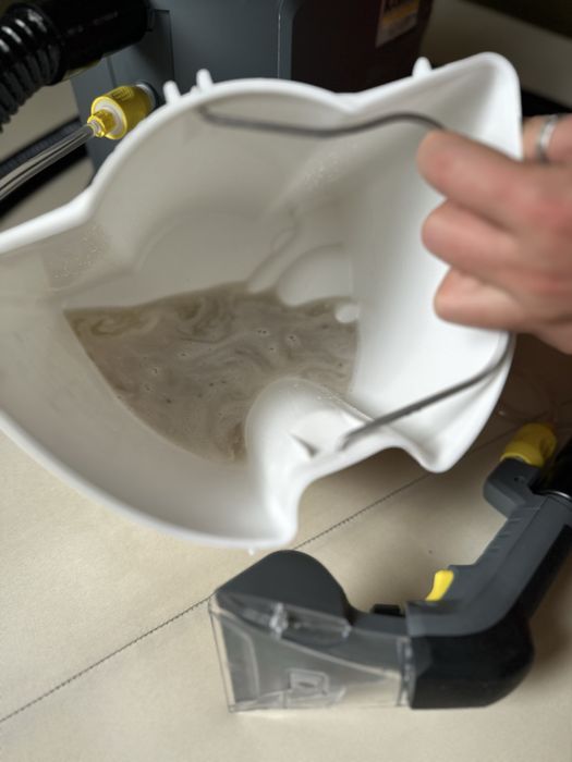 Оренда миючого пилососа karcher puzzi