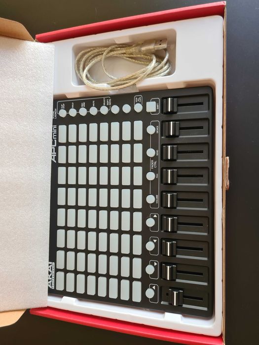 Akai APC Mini midi