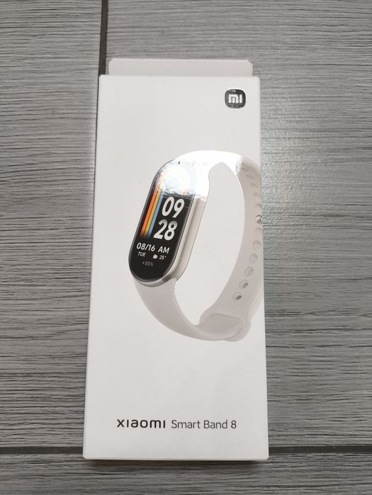 Xiaomi Mi Smart Band 8 złota