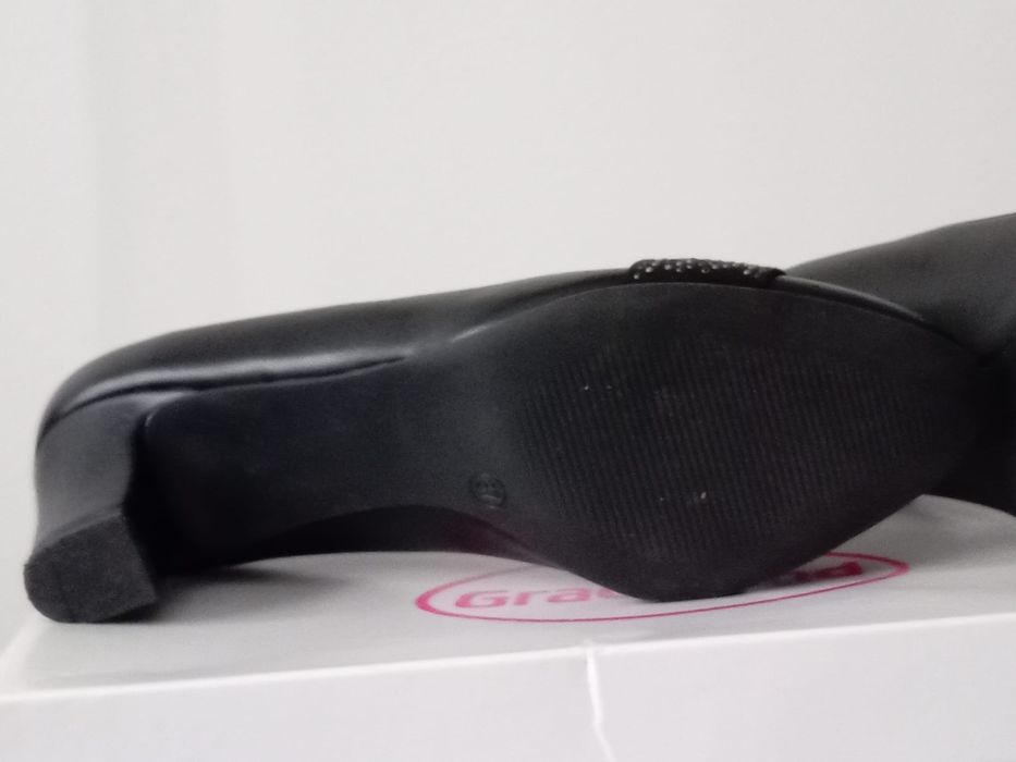 Buty damskie 37.