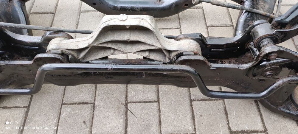 Belka Tył z Audi A6 S6 4.2 Q 300 KM 99 Buda Szeroka Blask Gołdap