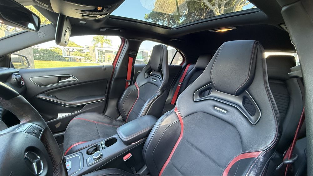 Mercedes A45 Amg