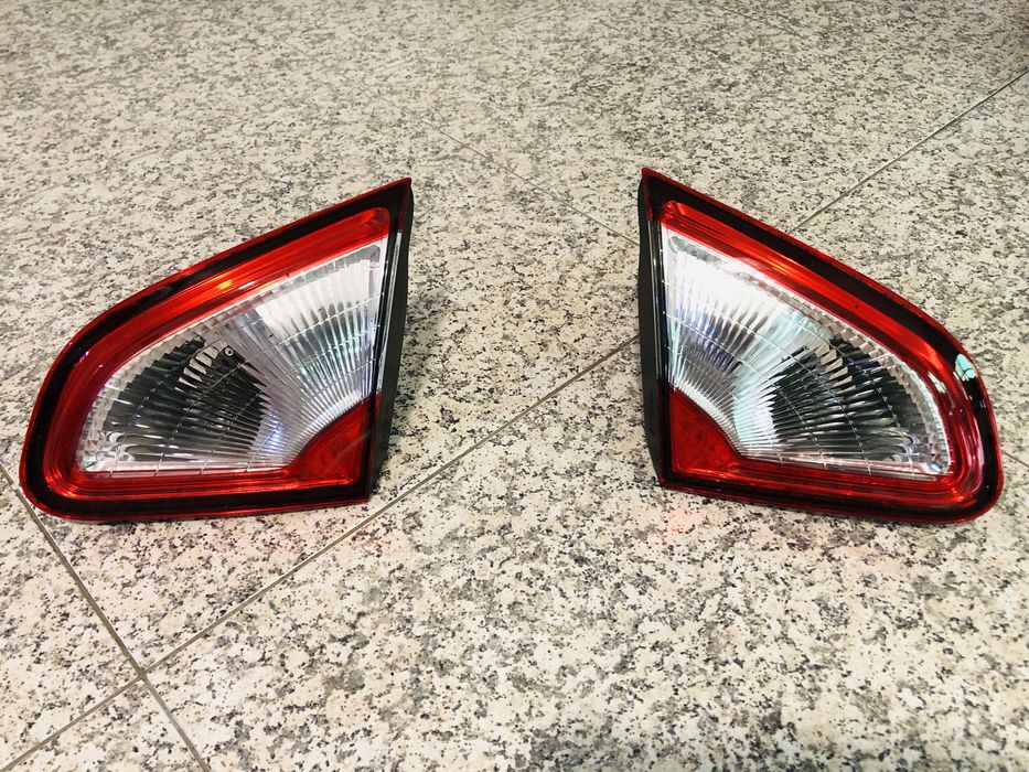 Farolins NISSAN QASHQAI I (J10, NJ10) 2.0 dCi All-wheel Drive B26555BR01A