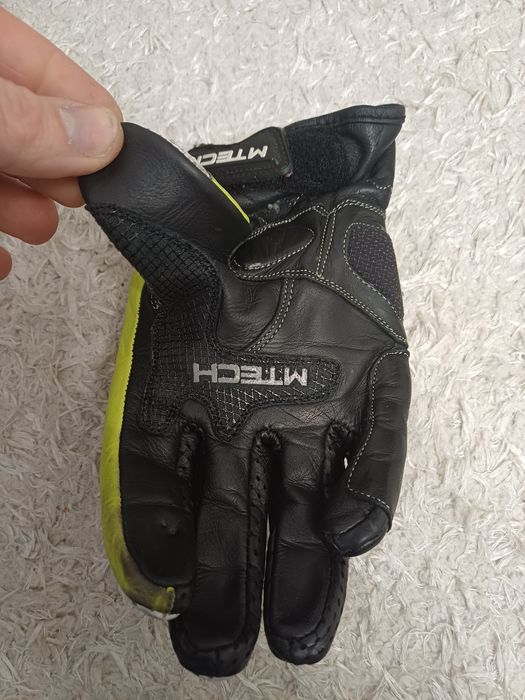 Luvas moto, ideais para moto desportiva.