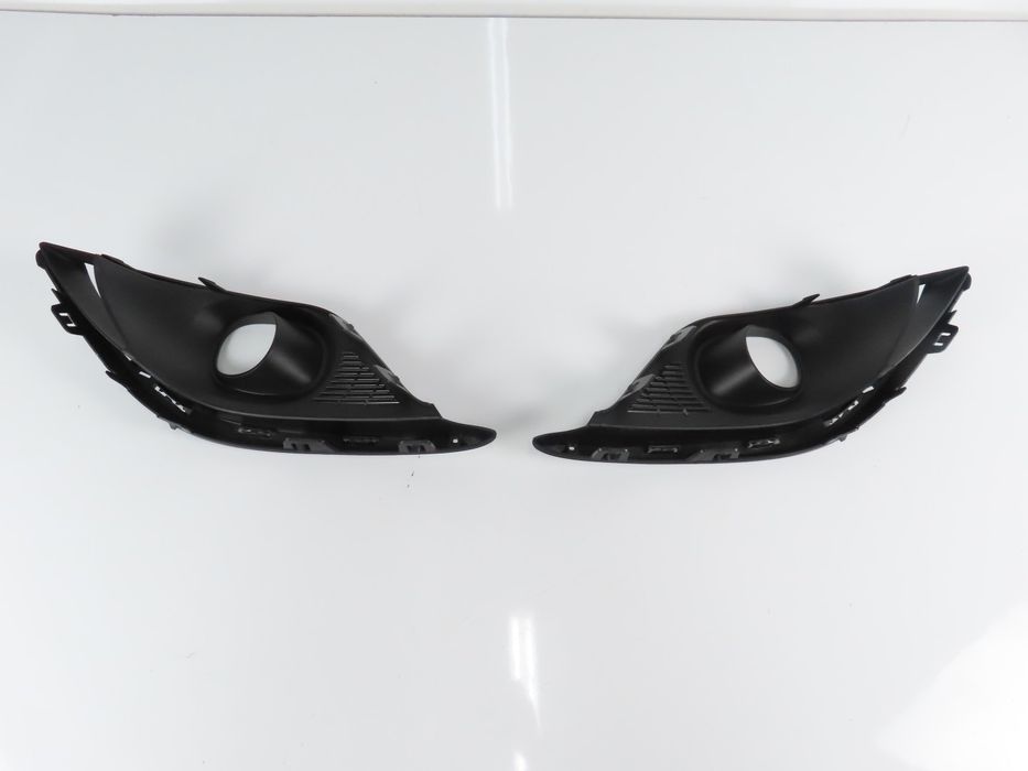 Conjunto Grelhas Faróis Nevoeiro Renault Grand Scenic Iv Ref: