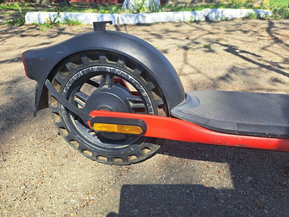 Електросамокат Ninebot