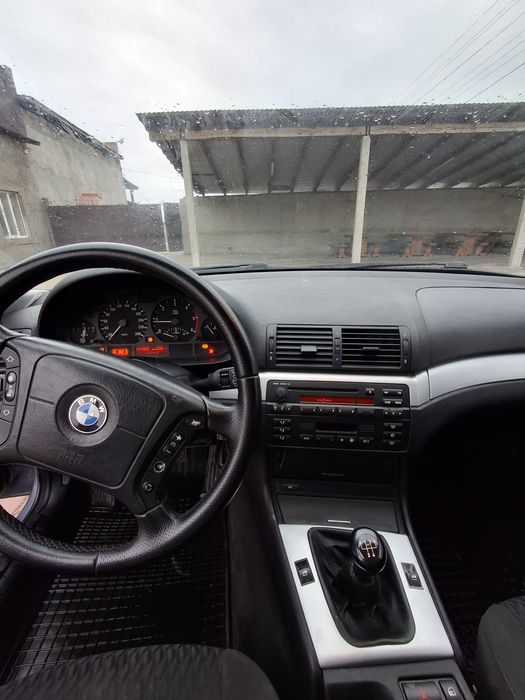 Продам машину BWM e46