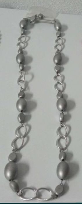 POR ESTREAR! - Elegantes e requintadas gargantilhas/colares!