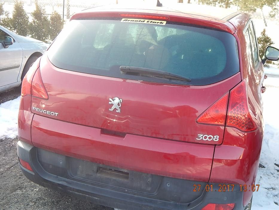 Peugeot 3008 2011р по запчастинам.