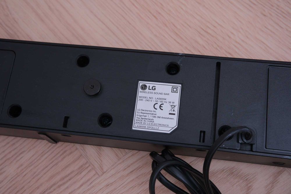 LG LAS655K - Soundbar 2.1 + subwoofer bezprzewodowy