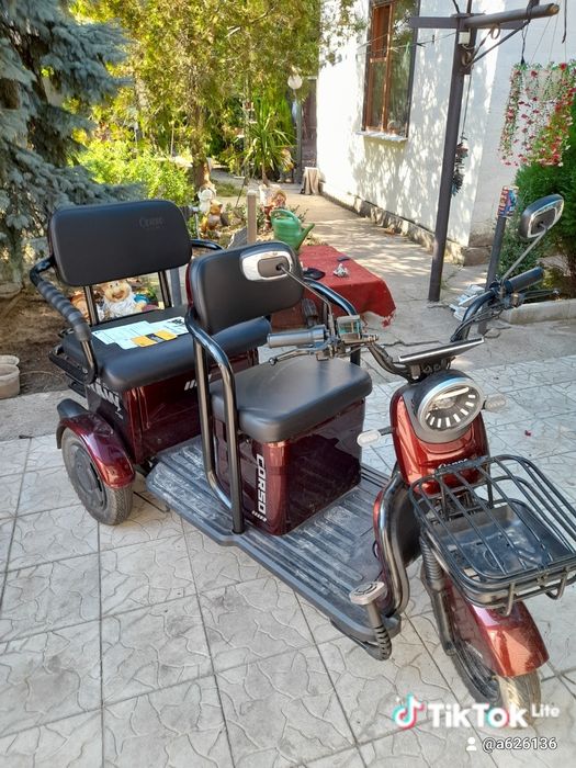 Трицикол карета продам