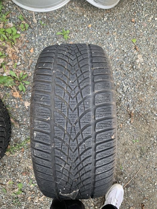 opona zimowa dunlop 245/40 r18 Winter Sport 4D