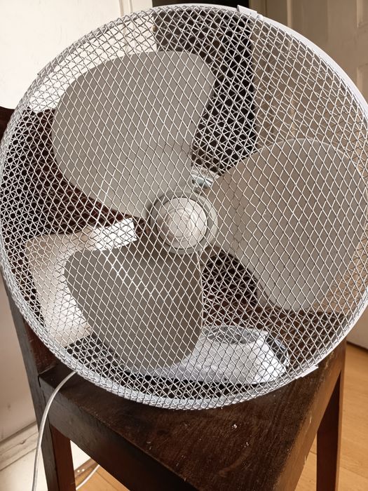 Ventilador de mesa
