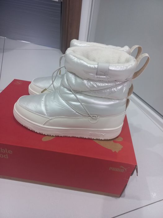 Nowe śniegowce Puma 38, długość wkładki 24 cm
