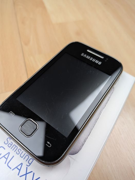 Smartfon Samsung Galaxy Y Young GT-S5360