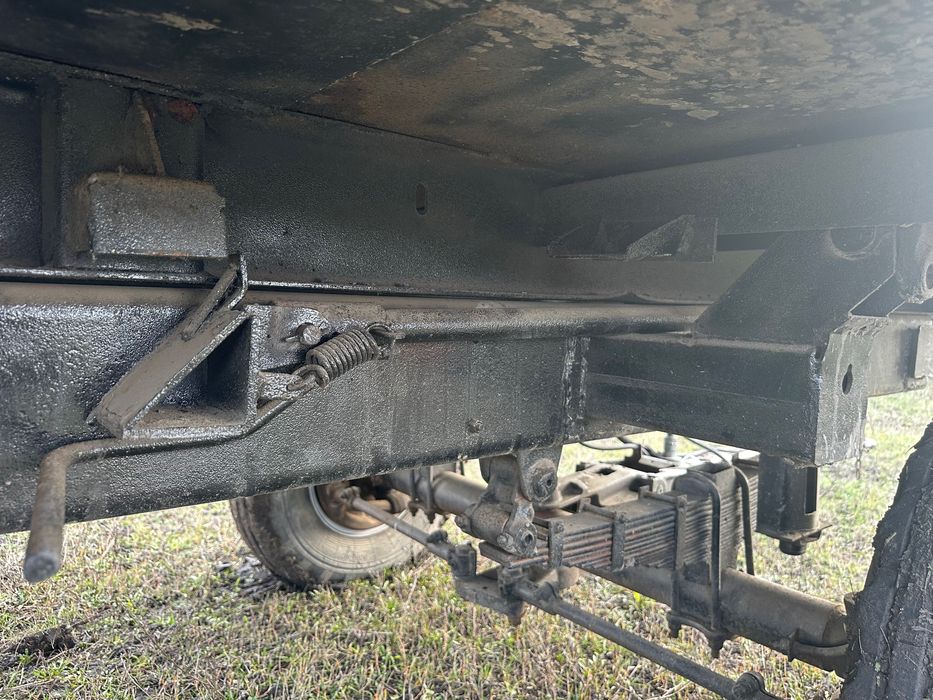 Продам прицеп 2птс4