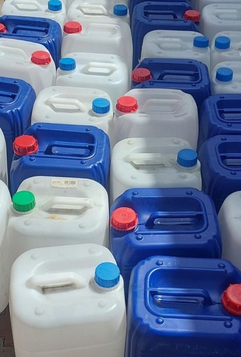 Продам каністри 20л пластікові тара