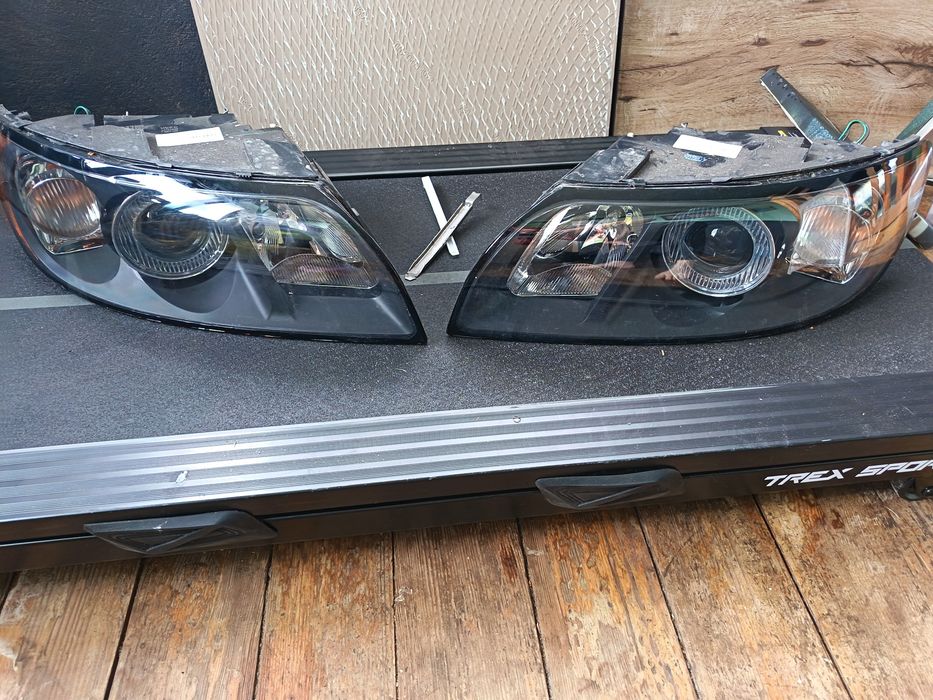Komplet lampy Volvo s40ll