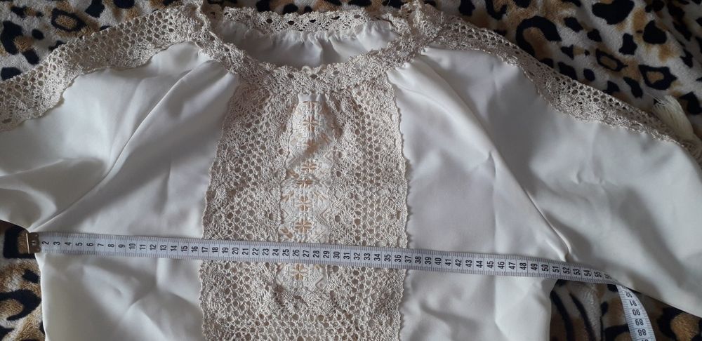 Вишите плаття жіноче