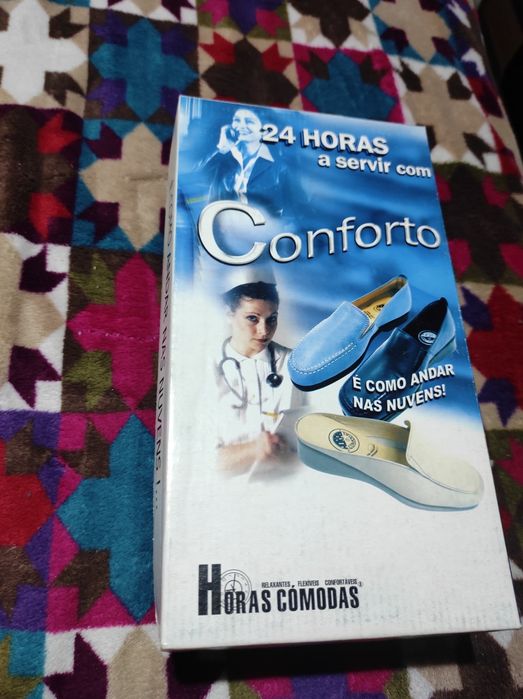 Sapatos pretos  Horas Cómodas