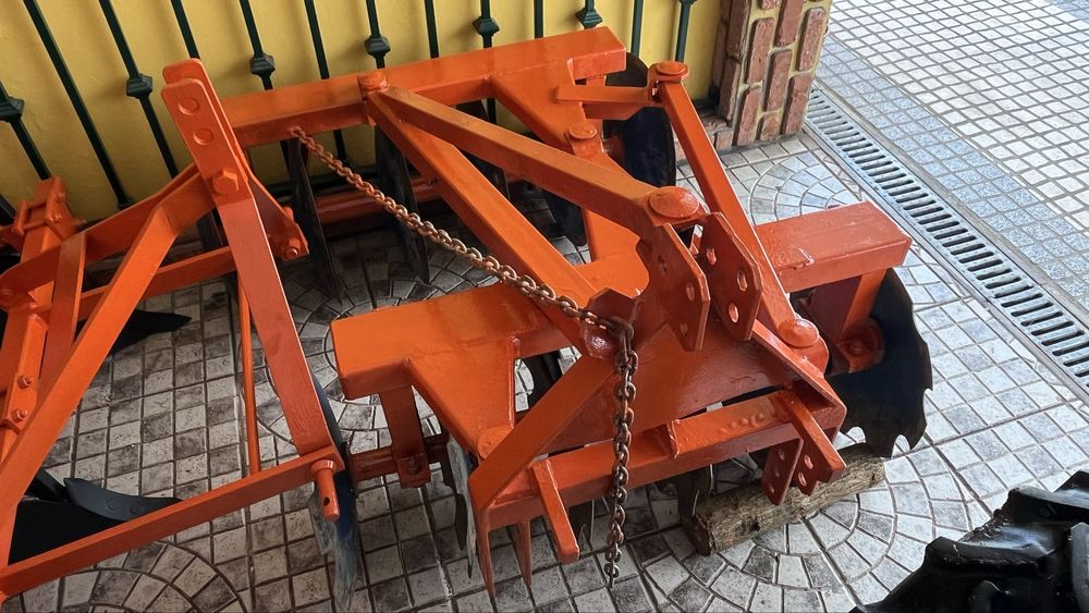 Grade de 12 discos como nova