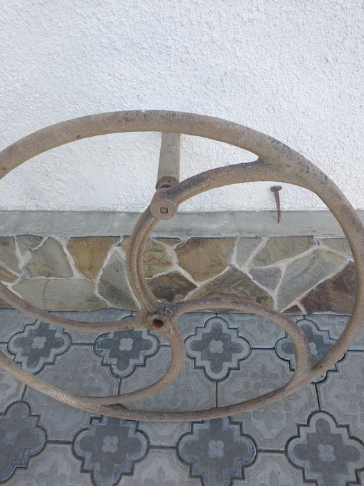 Січкарня. Колесо, механізм.