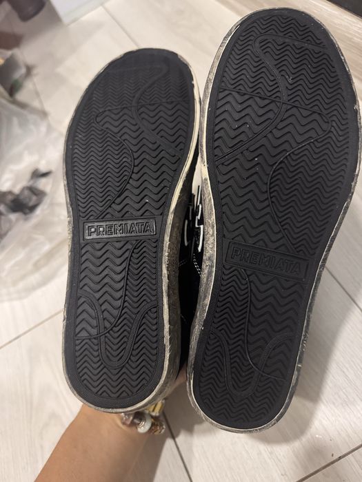 Продам кросівки Premiata