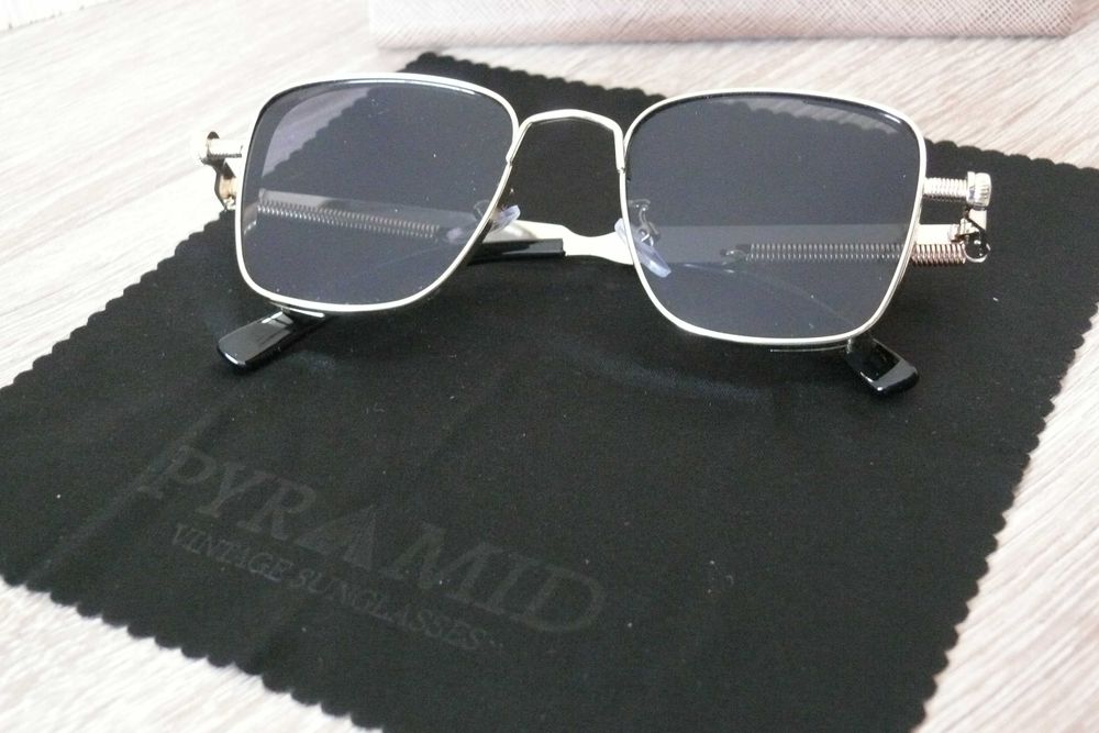 Óculos de Sol Vintage Pyramid