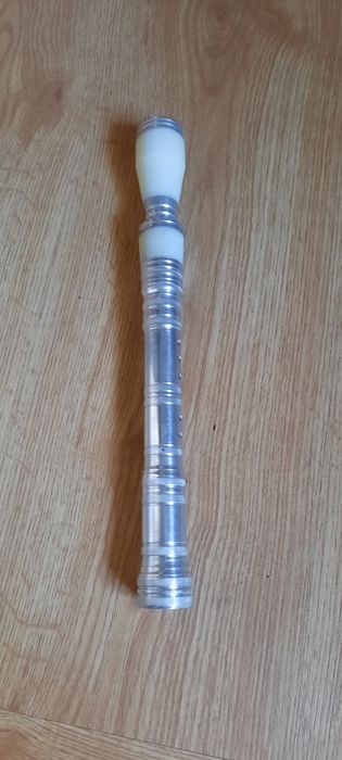 Продам  новый   монитор