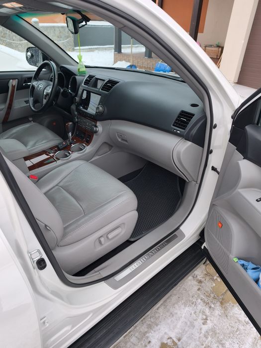 Toyota Highlander 2013р.