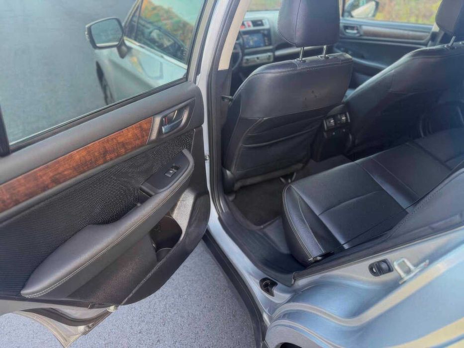 Subaru Outback      2016