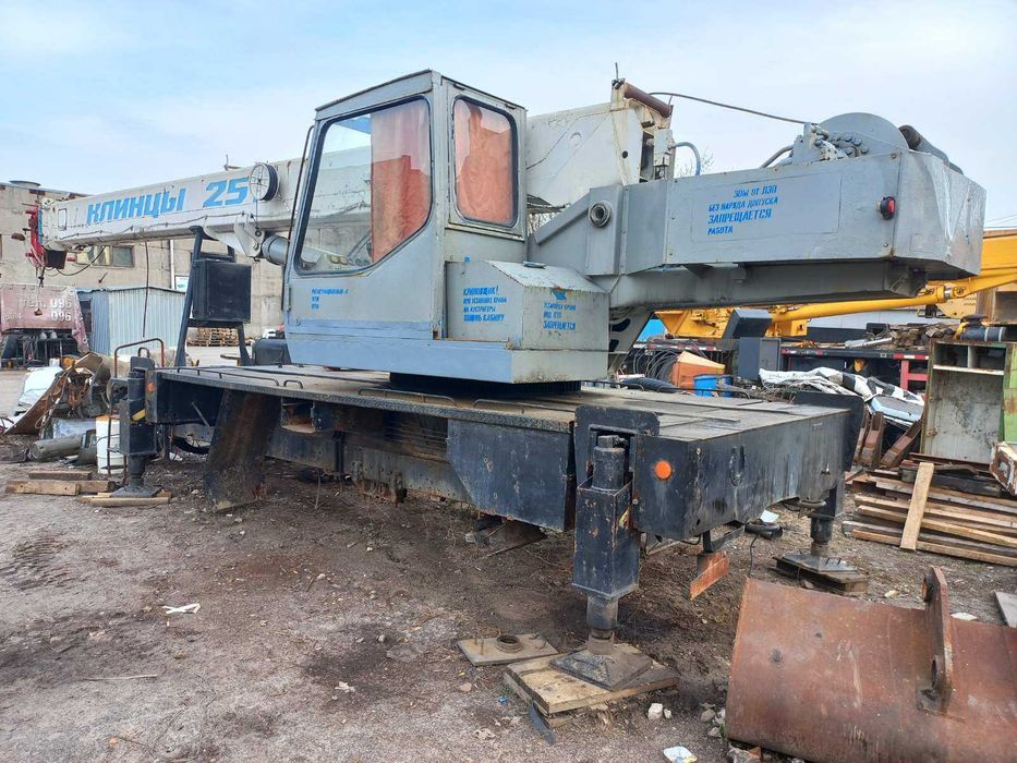 Продам автокран  КС 55713-К-2 можлива оплата з ПДВ