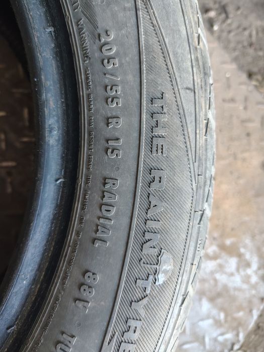 Opony 205/55-15 Uniroyal