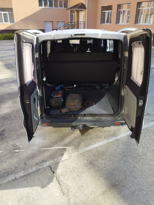 Пасажирські і вантажні перевезення