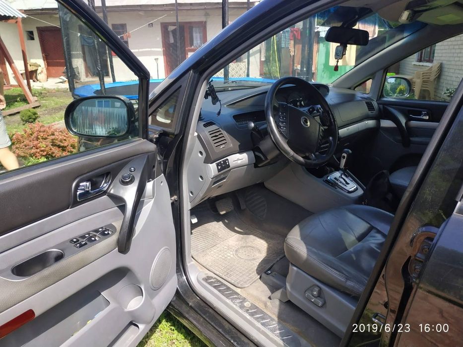 Автомобіль SsangYong 2008