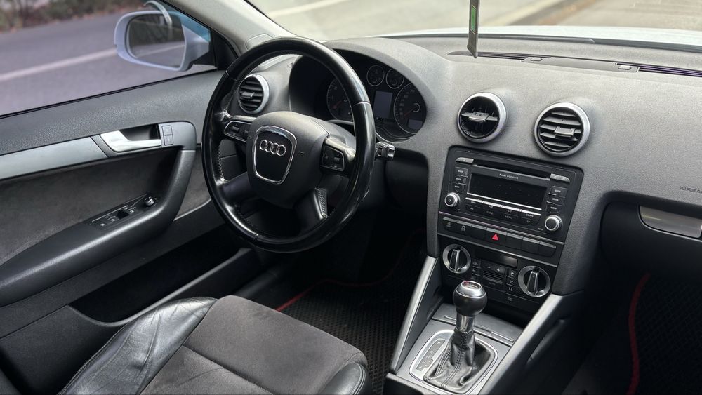 Продам Audi A3 автомат