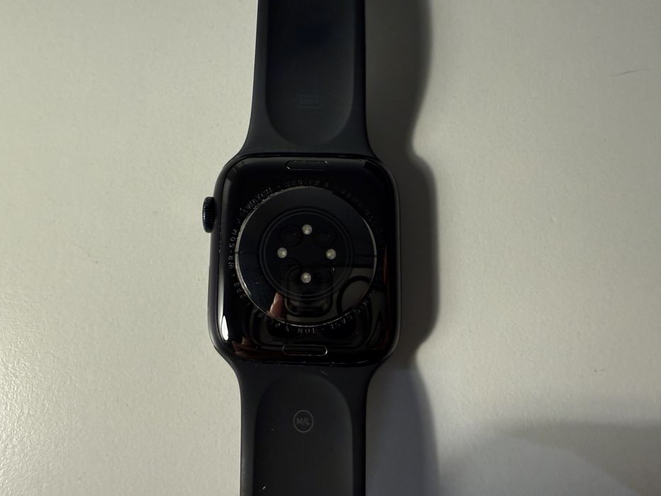 Apple Watch Series 8 (45mm, GPS) Midnight Aluminum — zestaw z pudełkiem