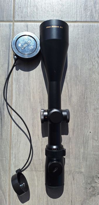 Luneta Nikon Monarch UCC 2,5-10x56