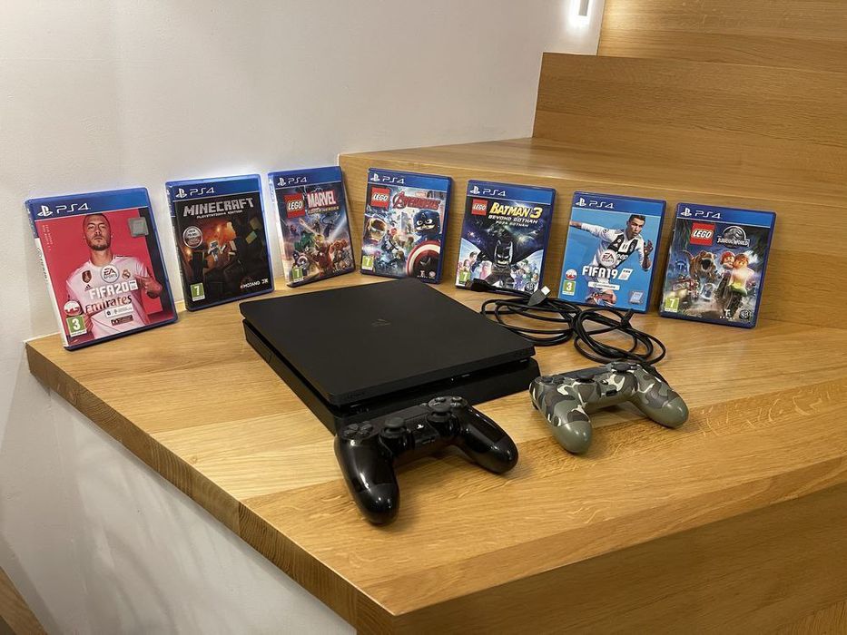 Продам PS 4 Sim 1 Терабайт