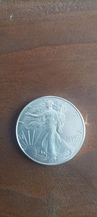 Срібні монети Орел 999 1 унція 2025 рік