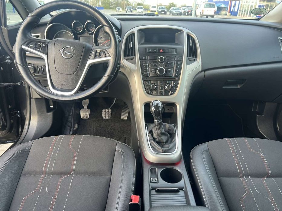 Opel Astra j 1.7 дизель