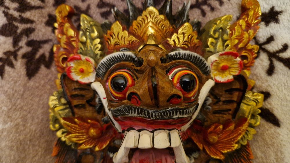 Drewniana maska Bali handmade