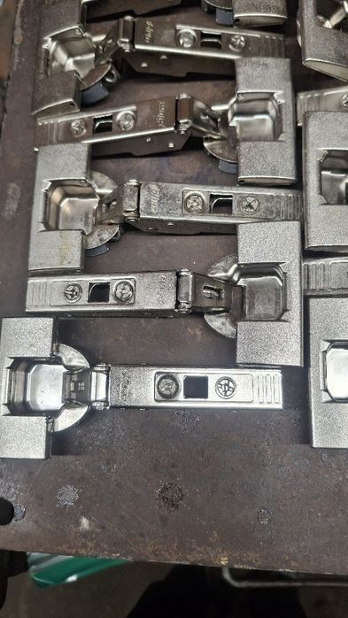 Zawiasy do mebli kuchennych ikea