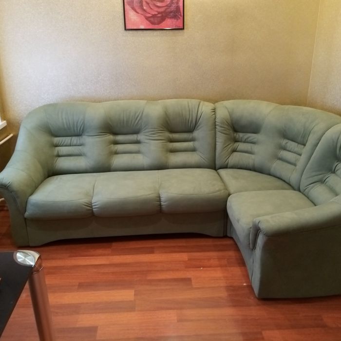 Перетяжка ремонт дивана крісла офісні меблі стульця м'ягких меблів