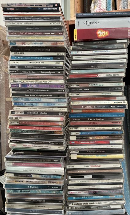 Lote +150 CDs de Coleção Original – Rock, Pop, Jazz, World Music e Nacional