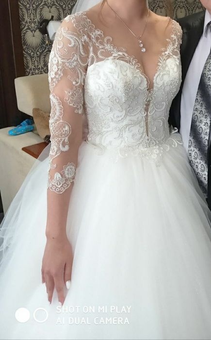 Свадебное платье