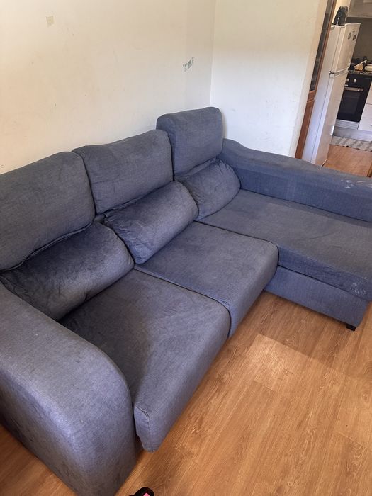 Sofá azul extensivel,